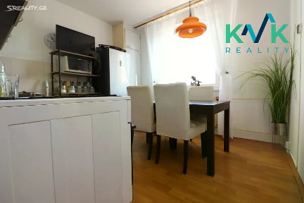 Prodej bytu 3+1 82 m² Konečná, Karlovy Vary - Rybáře