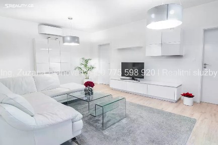 Prodej bytu 3+1 69 m² Bedřicha Mouchy, Nehvizdy