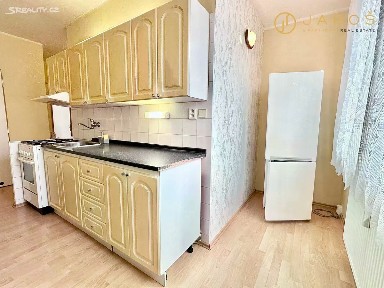 Pronájem bytu 2+1 54 m² Školní, Klášterec nad Ohří