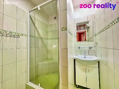 Prodej bytu 4+1 78 m² Husova, Kadaň