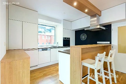 Pronájem bytu 3+kk 89 m² Jugoslávská, Úvaly