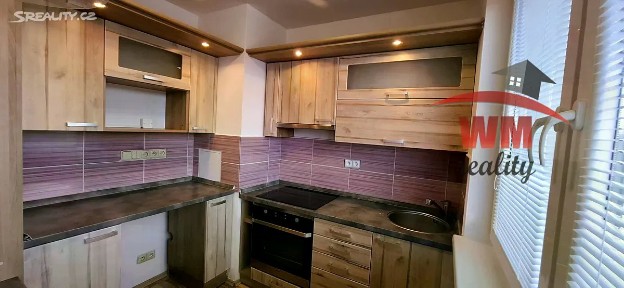 Pronájem bytu 1+1 30 m² Dubová, Karlovy Vary - Bohatice