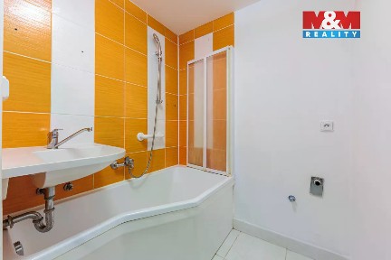 Prodej bytu 3+1 62 m² Švabinského, Sokolov