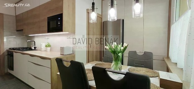 Pronájem bytu 3+1 79 m² Jungmannova, Hradec Králové - Pražské Předměstí