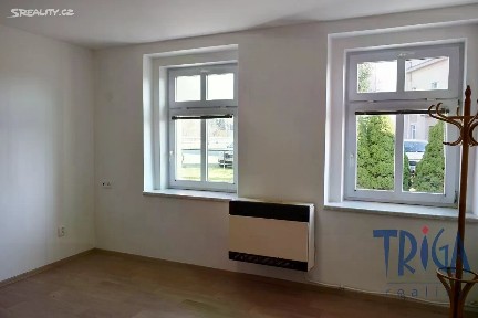 Pronájem bytu 1+kk 30 m² Alešova, Dvůr Králové nad Labem