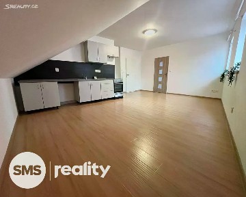 Pronájem bytu 2+kk 60 m² Vodní, Vítkov