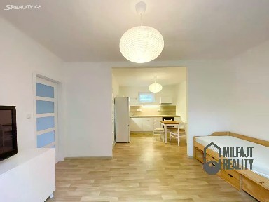 Pronájem bytu 2+kk 45 m² Oblačná, Liberec - Liberec V-Kristiánov