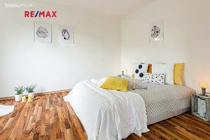 Pronájem bytu 2+1 43 m² U Výtopny, Kladno - Kročehlavy