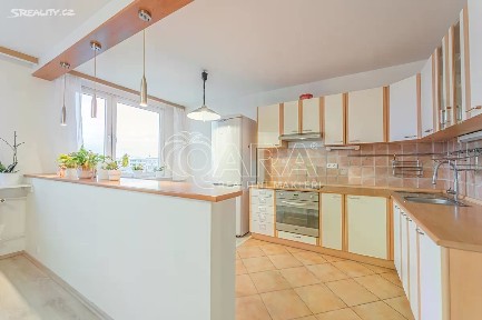 Pronájem bytu 3+1 69 m² Ostravská, Kladno - Kročehlavy
