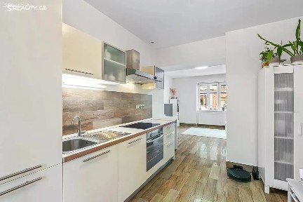 Pronájem bytu 2+1 55 m² Masarykova, Ústí nad Labem