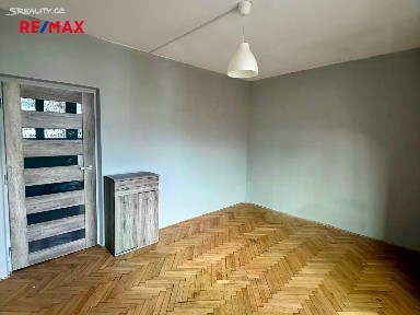 Pronájem bytu 2+1 54 m² Západní, Karlovy Vary