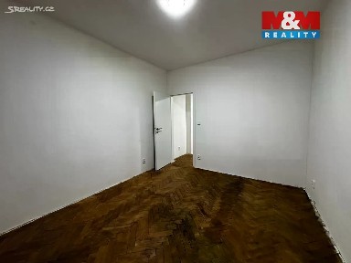 Pronájem bytu 3+kk 54 m² Klecany