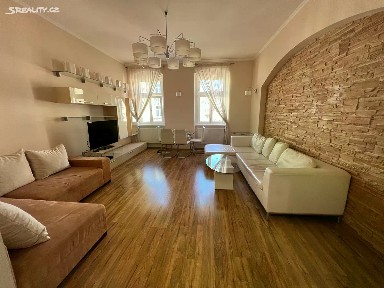 Prodej bytu 2+kk 68 m² Dr. Davida Bechera, Karlovy Vary