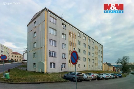 Pronájem bytu 2+1 53 m² Obuvnická, Bochov