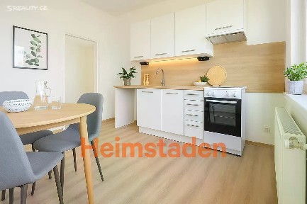 Pronájem bytu 1+1 35 m² Československé armády, Frýdek-Místek - Místek