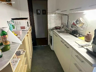 Pronájem bytu 2+1 63 m² Nádražní, Otrokovice