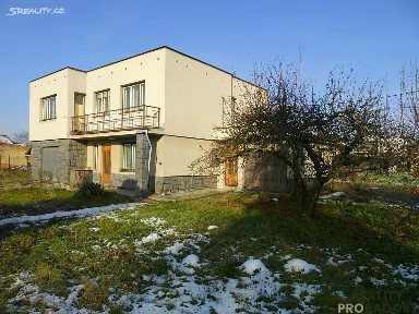 Prodej rodinného domu 250 m², pozemek 1106 m² Na Vsi, Pardubice - Černá za Bory