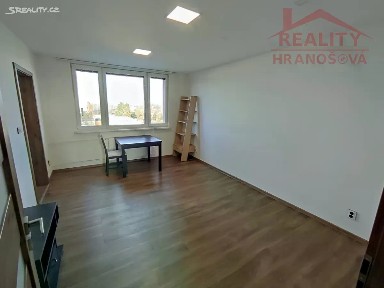 Pronájem bytu 2+1 56 m² Jaroslava Seiferta, Hlučín