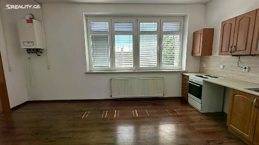 Pronájem bytu 2+kk 44 m² Hlučínská, Ostrava - Přívoz