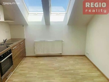 Pronájem bytu 1+kk 24 m² Příborská, Frýdek-Místek - Zelinkovice