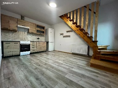 Pronájem bytu 3+kk 50 m² Svatojiřská, Libušín