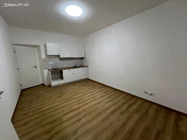 Pardubice, Zelené Předměstí, U Husova sboru