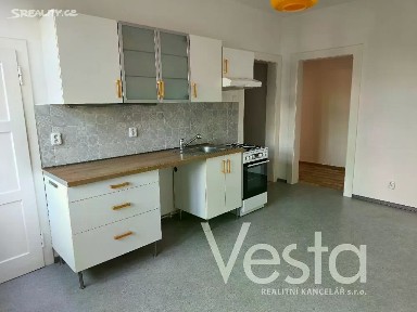 Pronájem bytu 2+1 60 m² Kladenská, Děčín - Děčín III-Staré Město