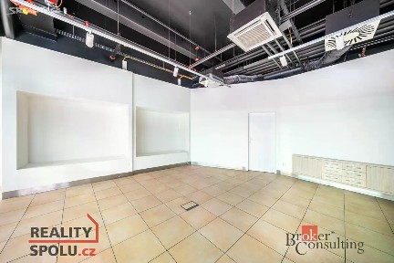 Pronájem obchodního prostoru 55 m² Dukelská třída, Hradec Králové - Pražské Předměstí