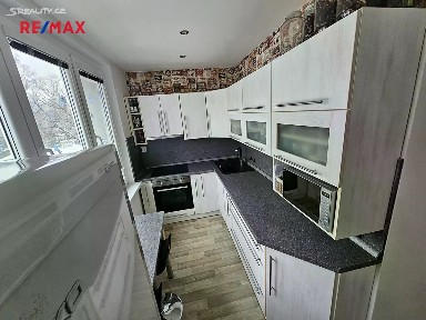 Pronájem bytu 2+1 52 m² sídliště 9. května, Nejdek