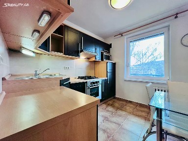 Pronájem bytu 1+1 43 m² Nivy I, Zlín