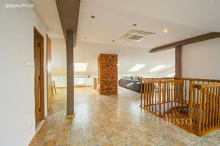 Pronájem bytu 2+kk 133 m² náměstí Svobody, Frýdek-Místek - Místek