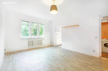 Brno, Brno-město, Černá Pole, náměstí SNP