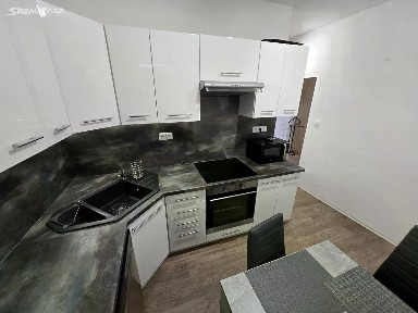 Pronájem bytu 2+1 55 m² Marie Pujmanové, Chomutov