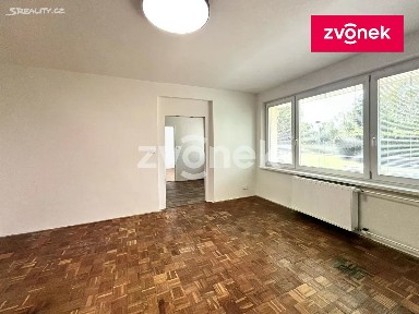 Pronájem bytu 4+1 80 m² Okružní, Zlín