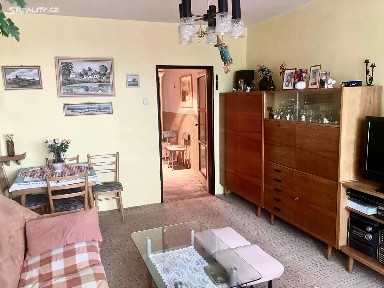 Prodej bytu 3+1 70 m² Hošťálkova, Praha - Břevnov