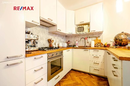 Prodej bytu 2+kk 57 m² Hájkova, Praha - Žižkov