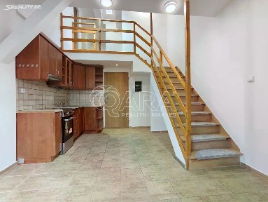 Pronájem bytu 2+1 69 m² Hanusova, Praha - Michle