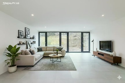 Prodej bytu 5+kk 160 m² Táborová, Bělá pod Bezdězem