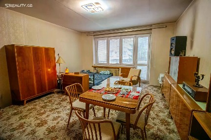 Prodej bytu 3+1 65 m² Spojovací, Praha - Žižkov