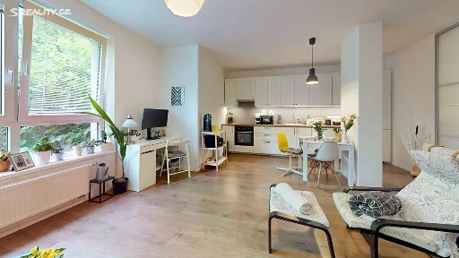 Prodej bytu 2+kk 69 m² Za Krejcárkem, Praha - Vysočany