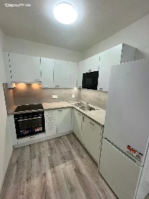 Pronájem bytu 2+kk 48 m² Jerevanská, Kladno - Kročehlavy