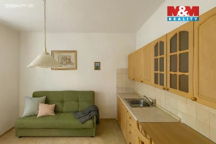 Prodej rodinného domu 240 m², pozemek 2400 m² Dražice