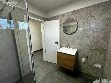 Pronájem bytu 2+kk 56 m² Hlavní, Jesenice - Horní Jirčany
