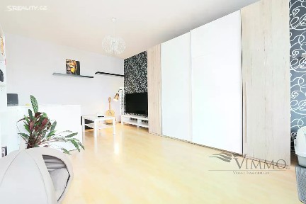 Pronájem bytu 1+1 41 m² Josefy Kolářové, České Budějovice - České Budějovice 2