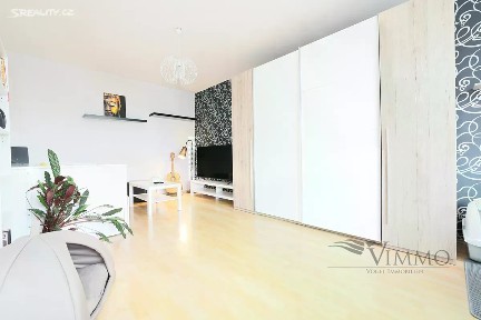 Pronájem bytu 1+1 41 m² Josefy Kolářové, České Budějovice - České Budějovice 2