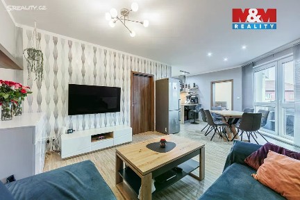 Pronájem bytu 3+kk 65 m² Hlavní, Březová
