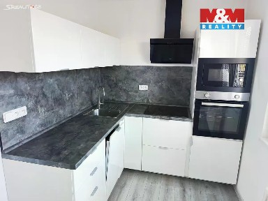 Prodej bytu 2+1 63 m² Závodní, Ostrava - Hrabůvka