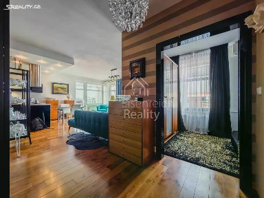 Prodej bytu 2+kk 73 m² Rybova, Hradec Králové - Nový Hradec Králové