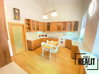 Praha, Praha 1, Malá Strana, Újezd, 33