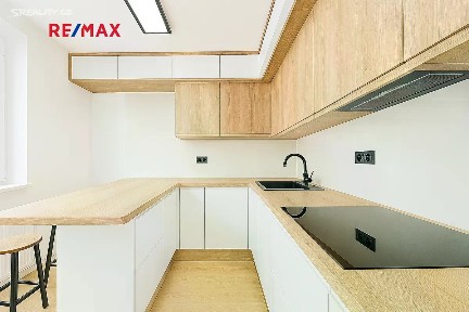 Pronájem bytu 3+1 67 m² Sportovní, Moravská Třebová - Předměstí